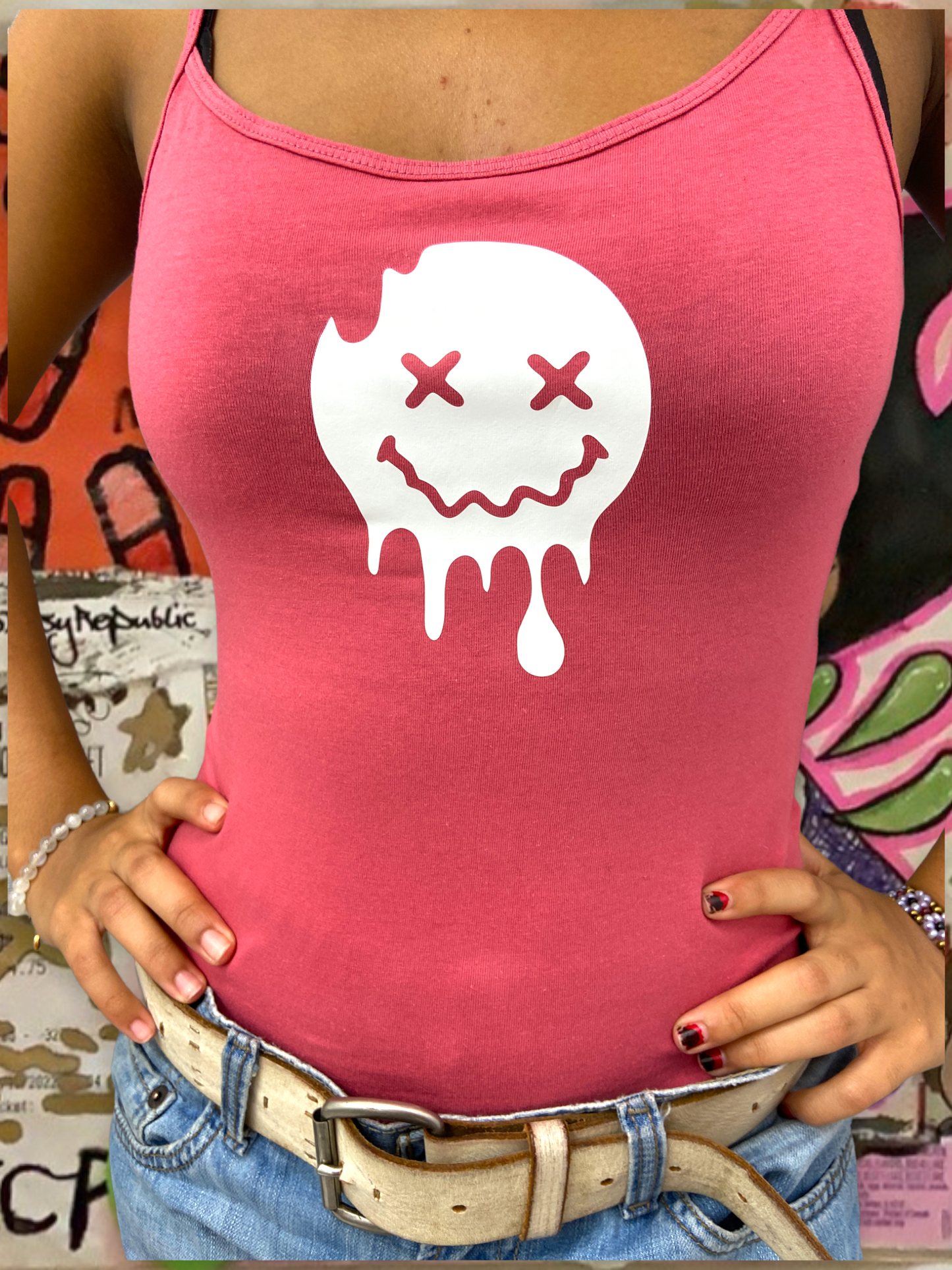 HAPPILY MELTING TOP
