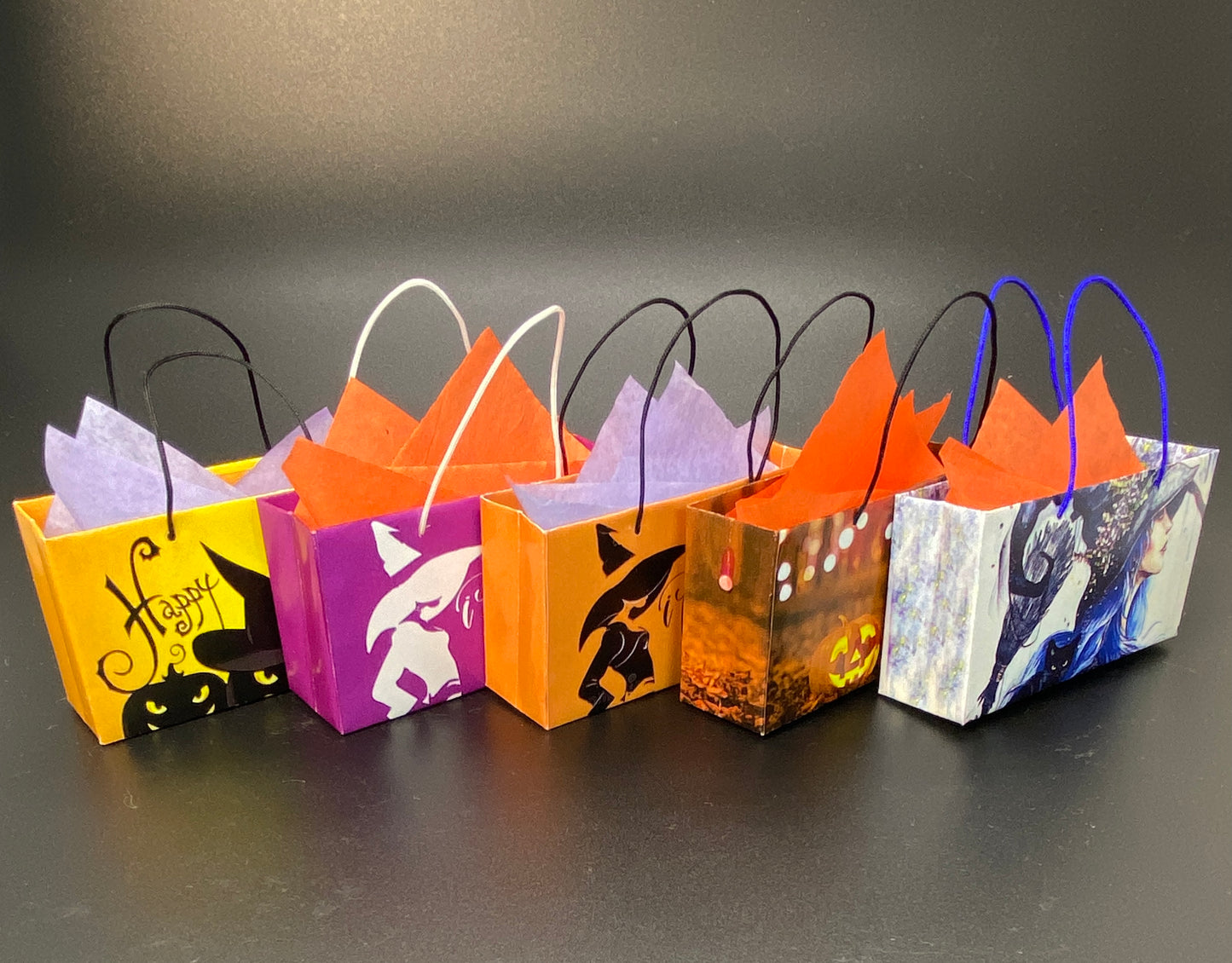 MINIATURE HALLOWEEN SHOPPING BAGS FOR FASHION DOLL