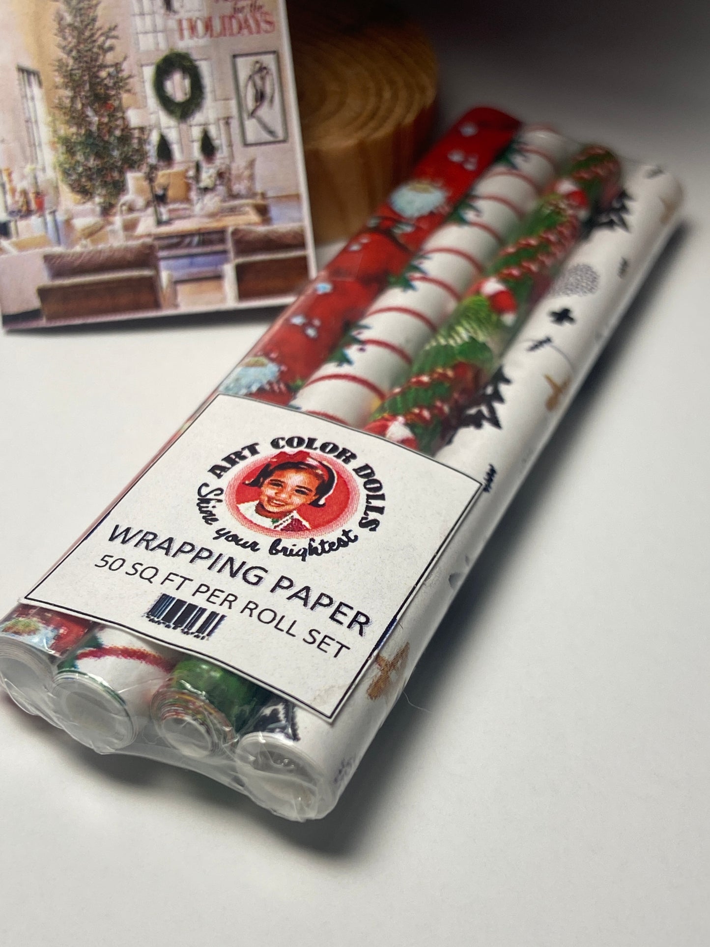 MINIATURE HOLIDAY WRAPPING PAPER FOR FASHION DOLLS