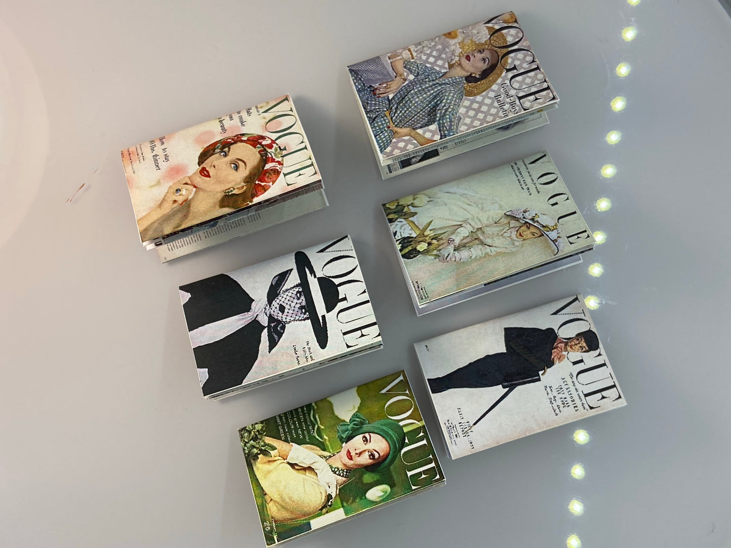 SET OF 6 MINIATURE VINTAGE FASHION MAGAZINES I
