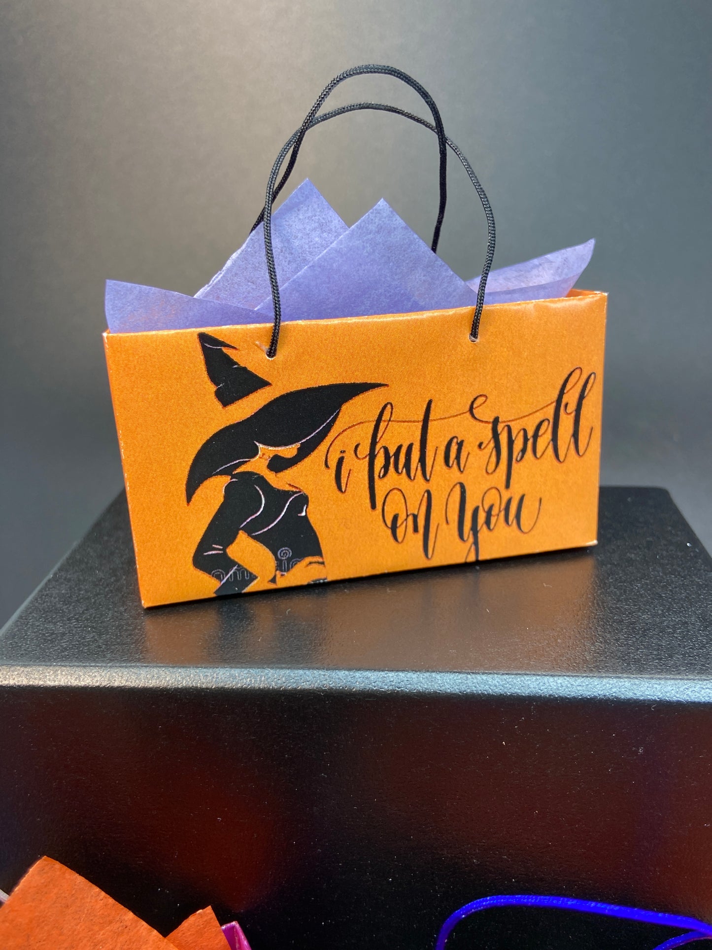 MINIATURE HALLOWEEN SHOPPING BAGS FOR FASHION DOLL