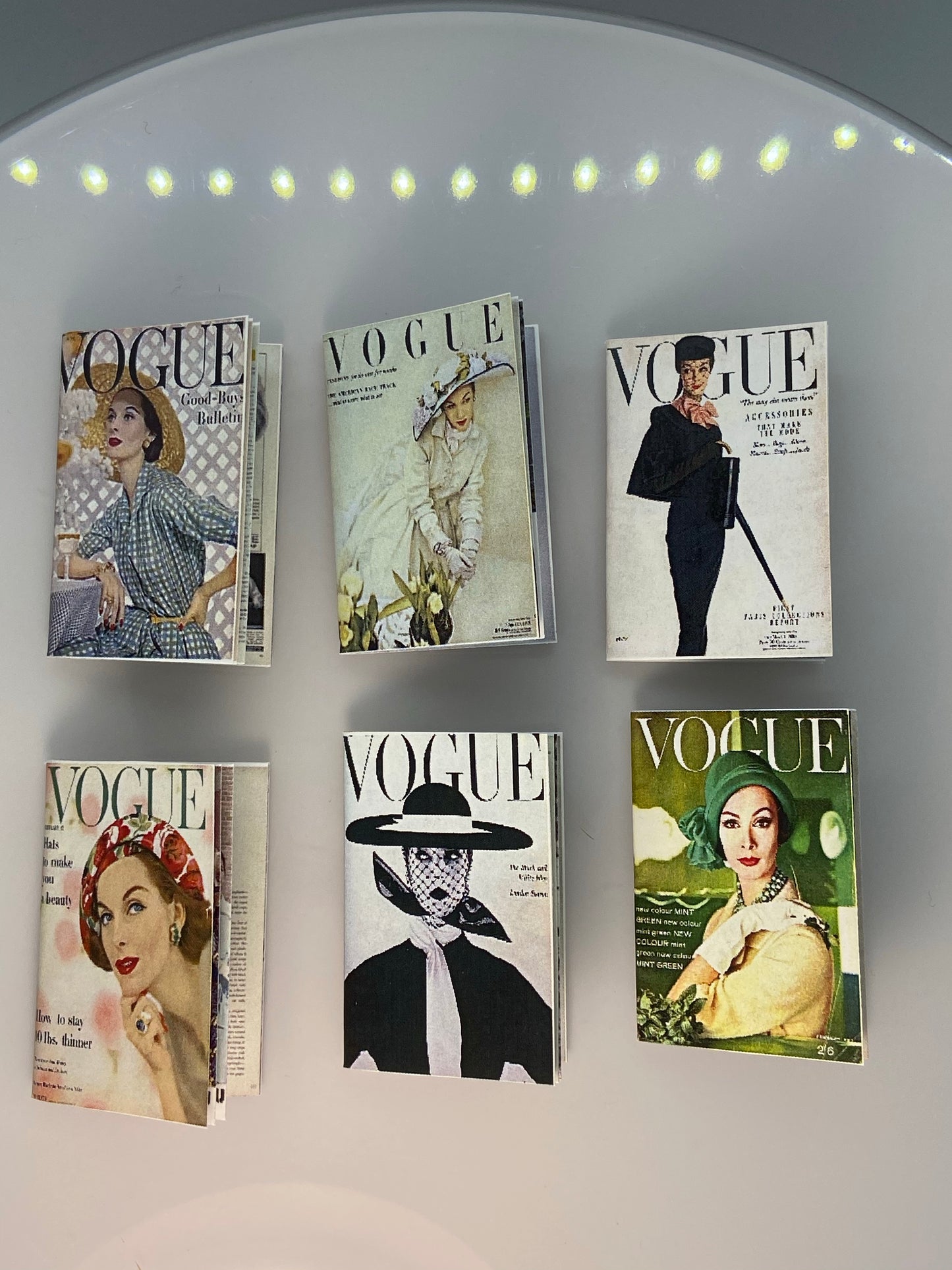 SET OF 6 MINIATURE VINTAGE FASHION MAGAZINES I