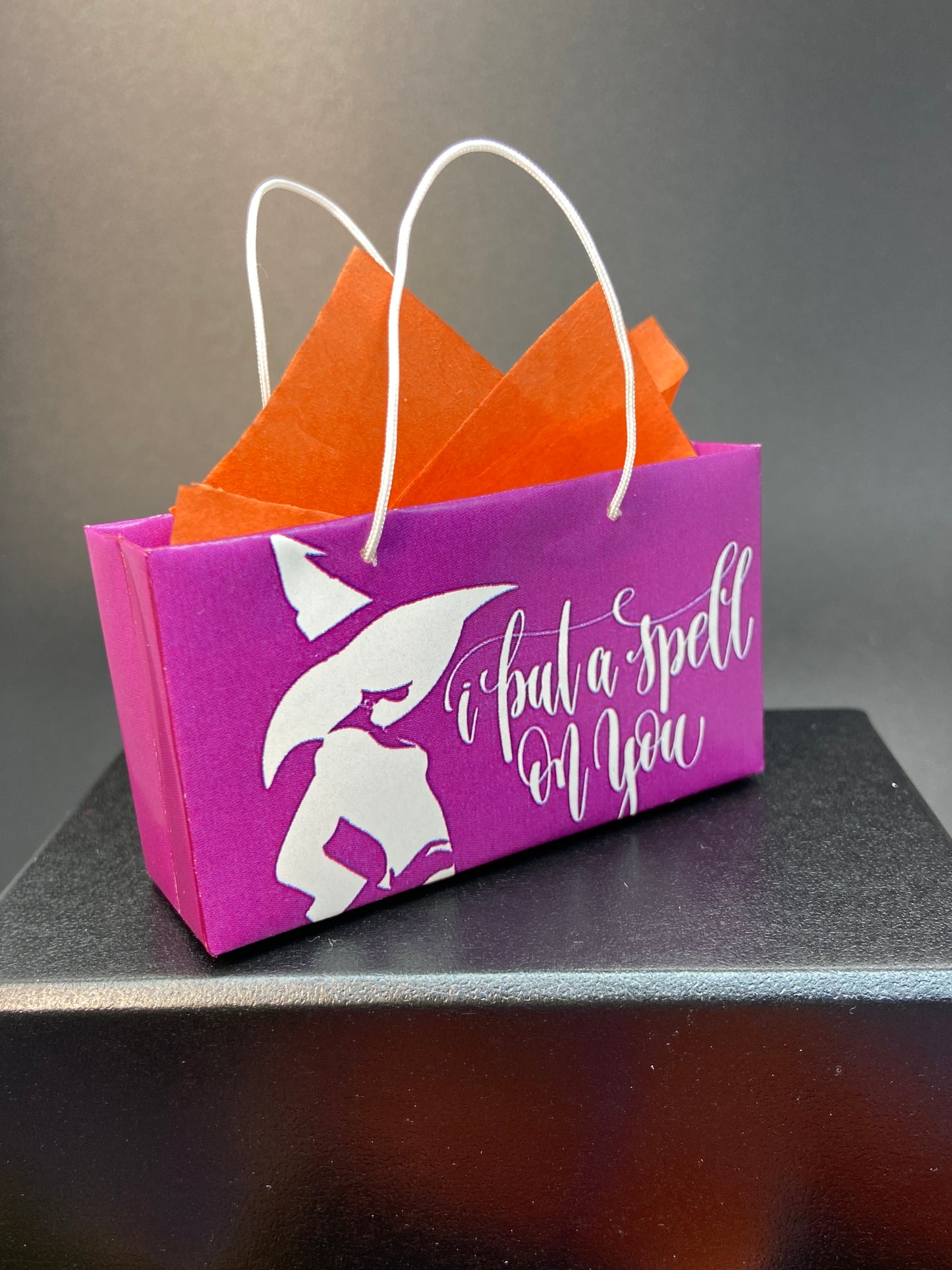 MINIATURE HALLOWEEN SHOPPING BAGS FOR FASHION DOLL